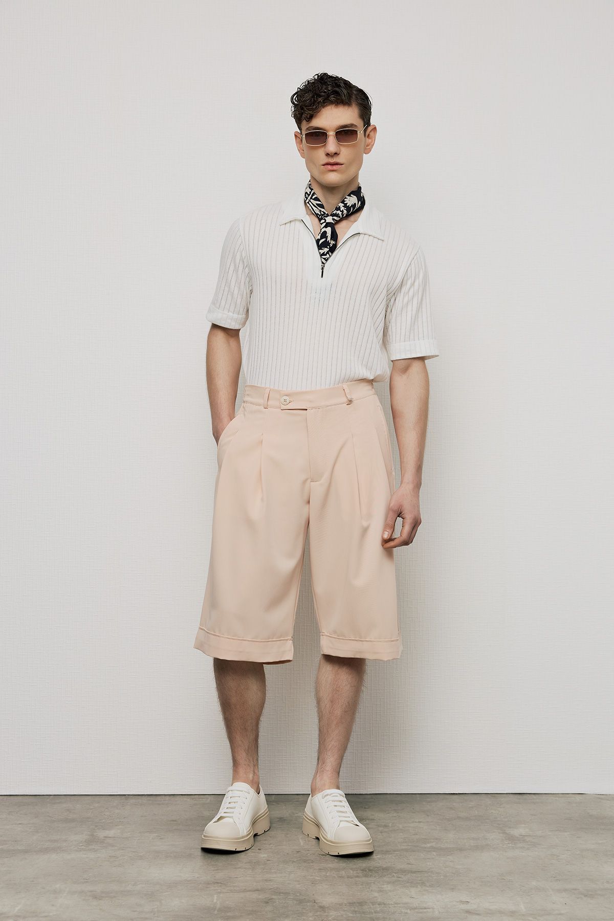 Μακριά Βερμούδα με Ρεβέρ