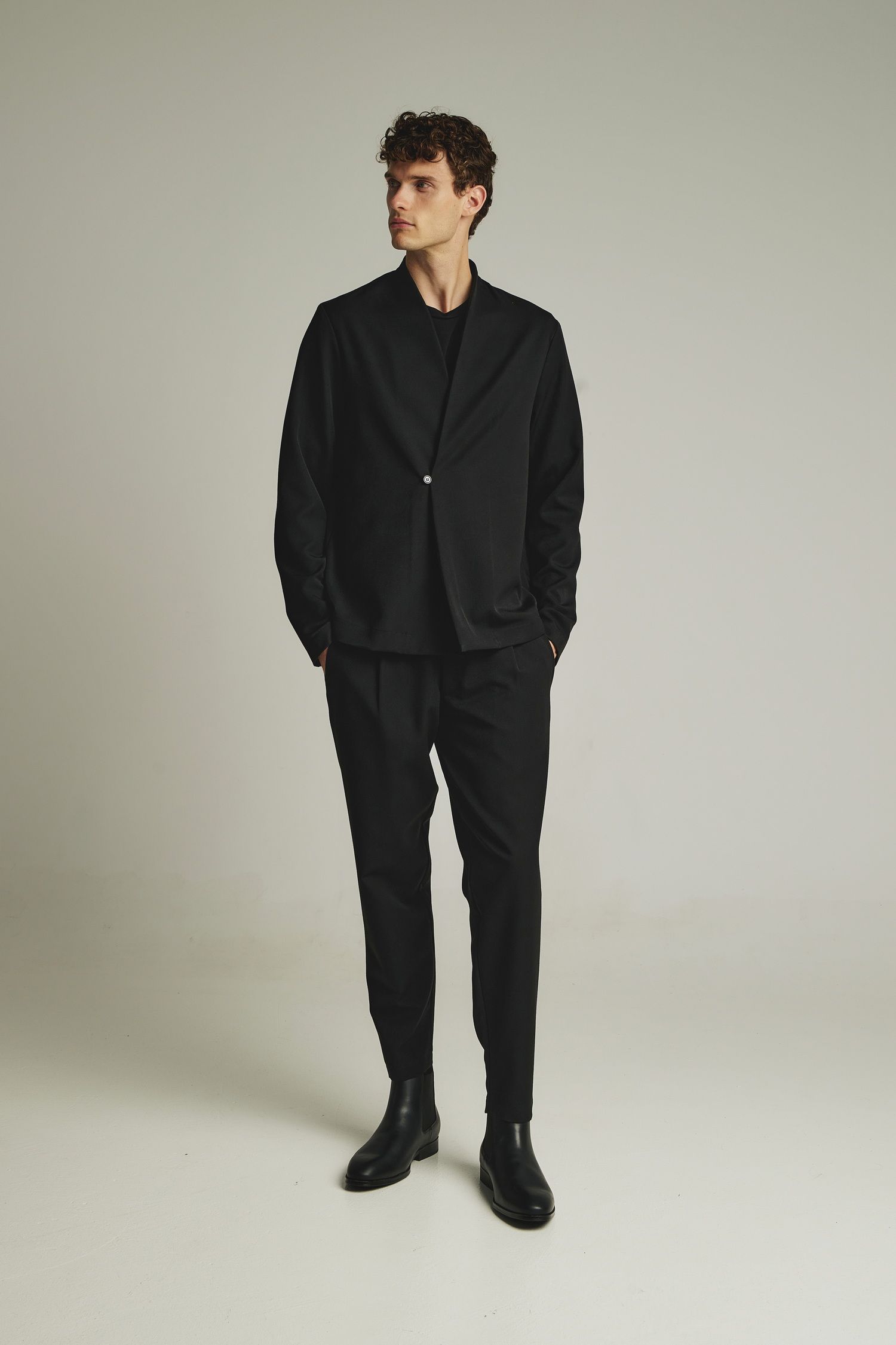 Ζακέτα-Σακάκι με Ιδιαίτερο Γιακά