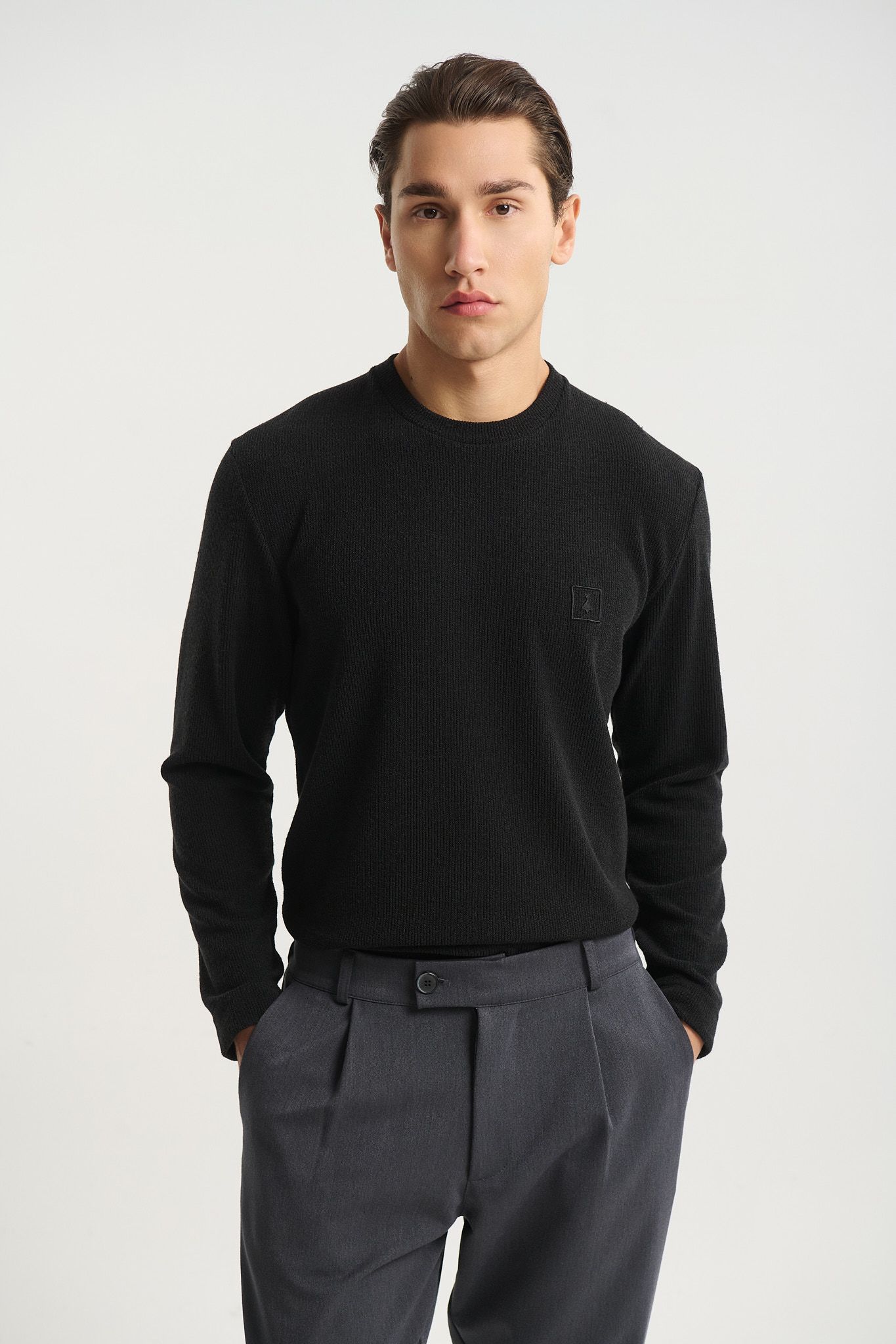 Μακρυμάνικη Πλεκτή Μπλούζα με Κεντημένο Λογότυπο