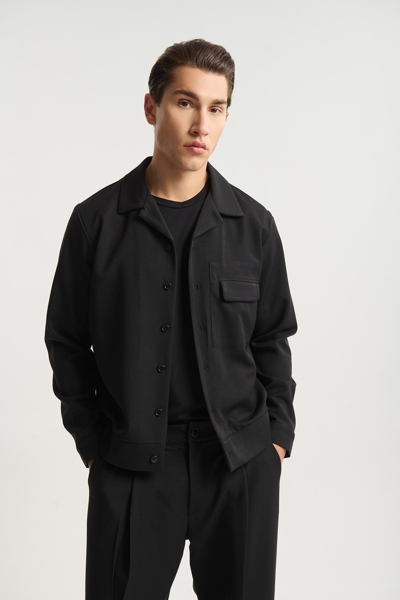 Overshirt με Ιδιαίτερη Τσέπη στο Στήθος