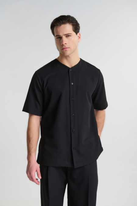 Κοντομάνικο Πουκάμισο με V Λαιμόκοψη