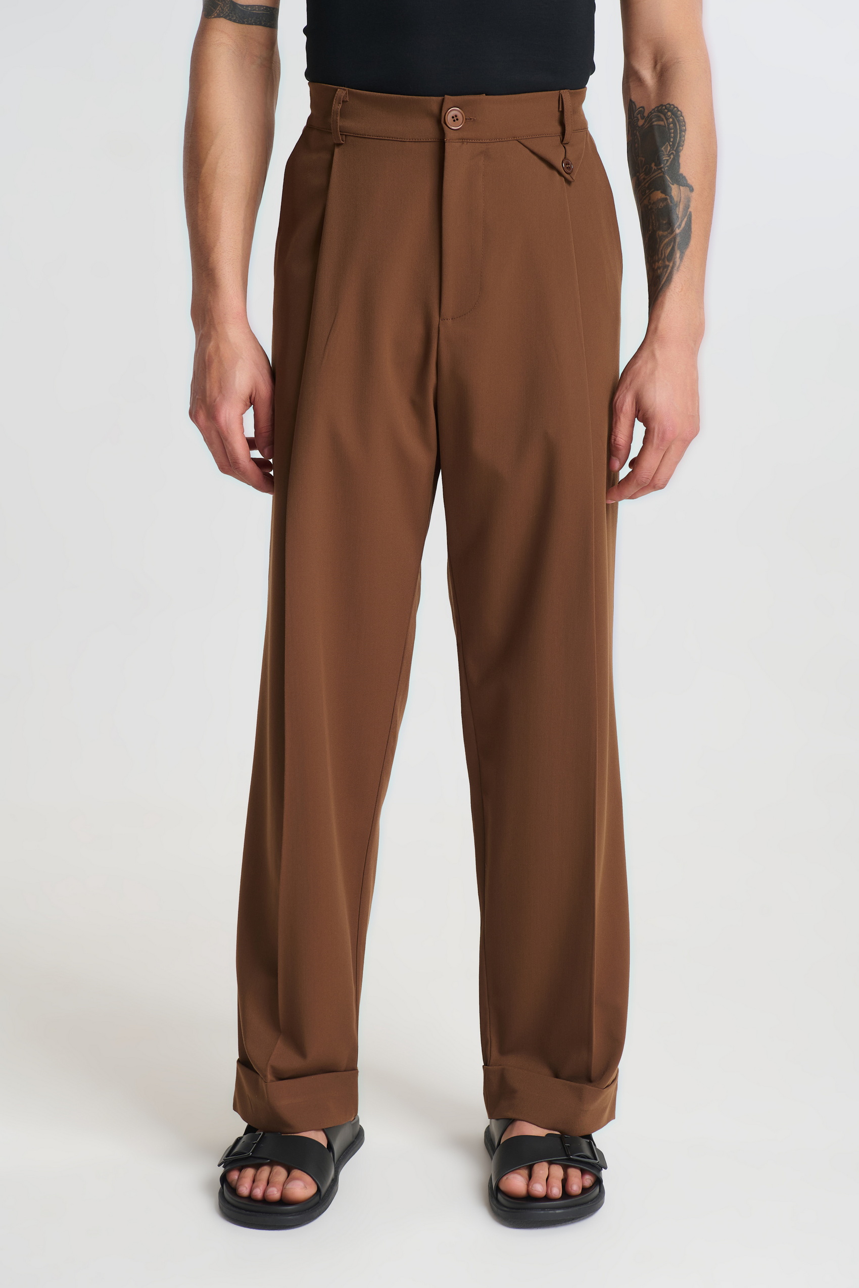 Παντελόνι με Διακοσμητικό Κούμπωμα στο Πλάι